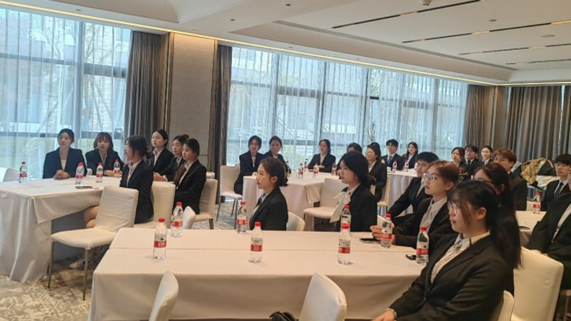 会议旅游：聚焦商务交流，注重实效与效率